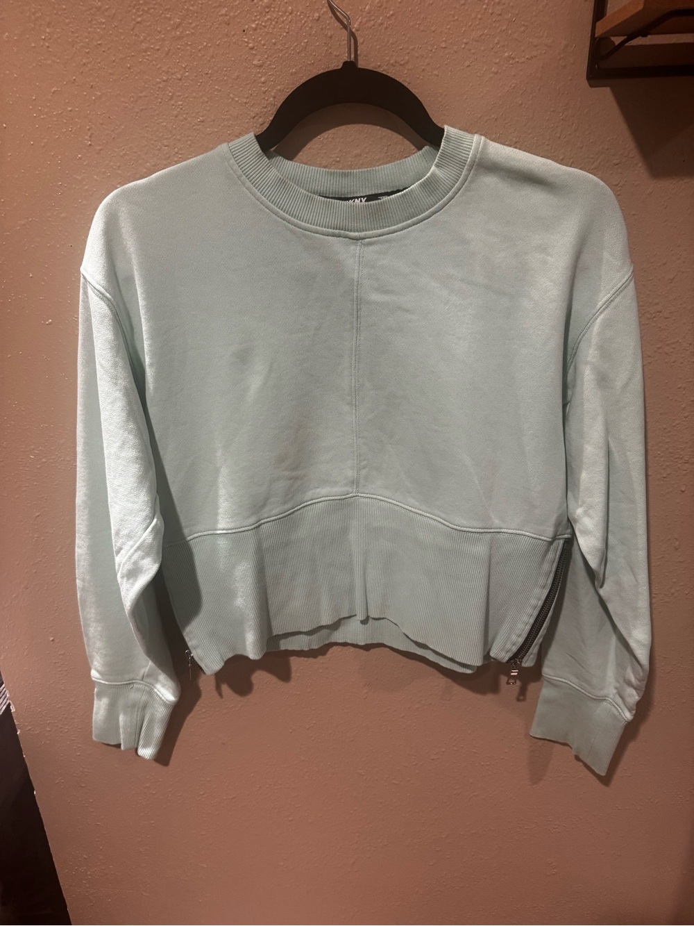 Dkny sweater